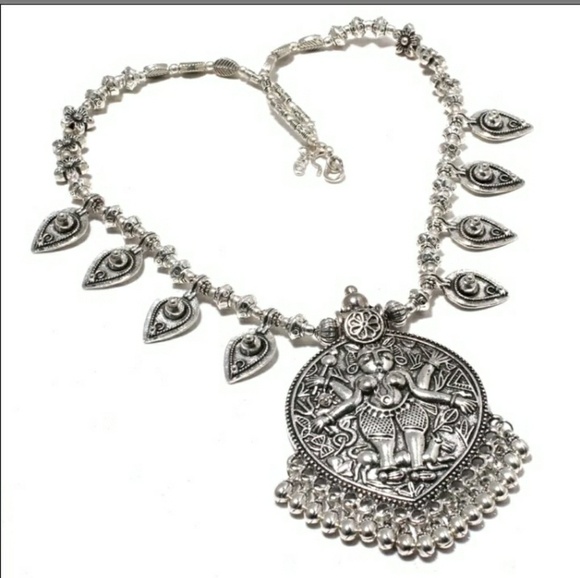 New Oversized Silver Tribal Statement Necklace. - Picture 1 of 1